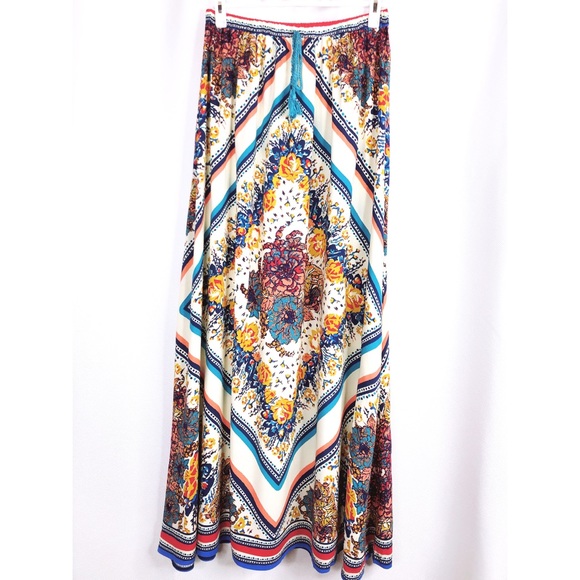 Flying Tomato Boho Floral Plus Size Maxi Skirt - Picture 2 of 6